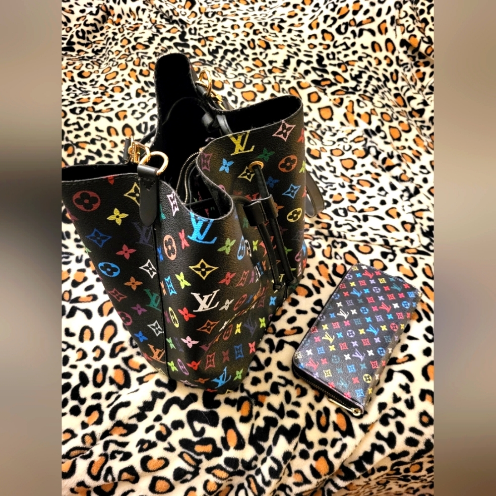 LV Style Large Bucket Bag & Matching Wallet